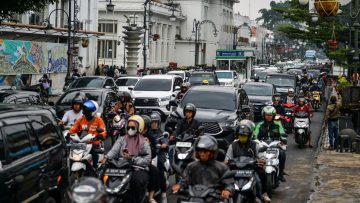 Dishub turunkan petugas siaga kemacetan di long weekend ini (detik).