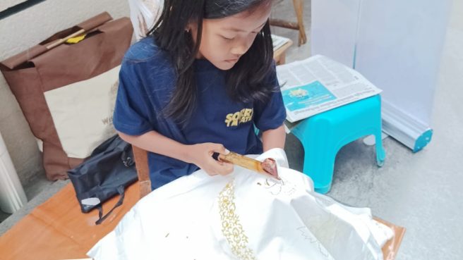 Membatik bersama Plataran Bandung dan Batik Komar (Rizki Prolitenews).