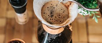 Tempat Coffee hits di kawasan Jalan Braga (ECS Coffee).