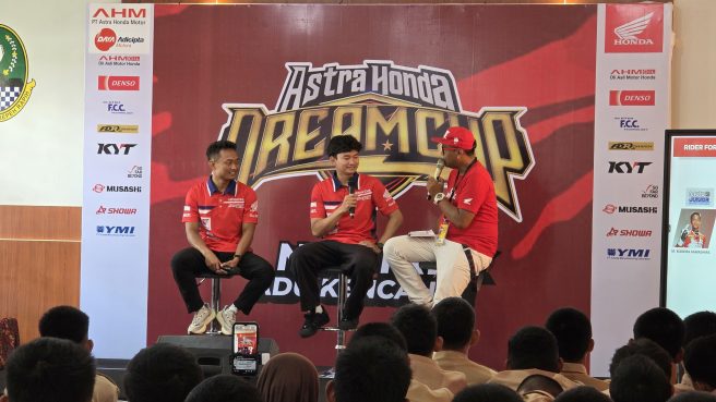 Gelar Adu Kencang di Sirkuit Bukit Peusar, Astra Honda Dream Cup Goes to School ke SMKN 4 Tasikmalaya (dok).