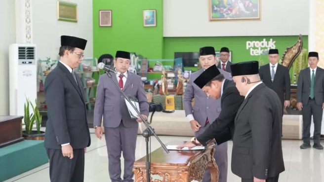 KDS Minta Pejabat Baru Tinggalkan Birokrasi Berbelit (dok)
