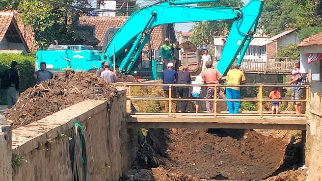 Pemkab Bandung Tuntaskan Normalisasi Sungai Cisungalah, Tahap TPT Segera Dimulai (dok).