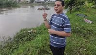 Tinjau Sungai Cikeruh, Bupati Bandung Soroti Endapan Sedimentasi 10 Juta Kubik (dok).