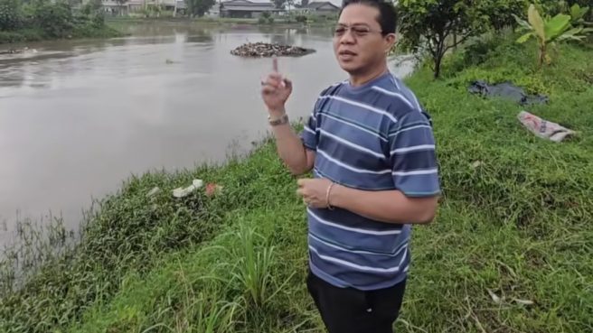 Tinjau Sungai Cikeruh, Bupati Bandung Soroti Endapan Sedimentasi 10 Juta Kubik (dok).
