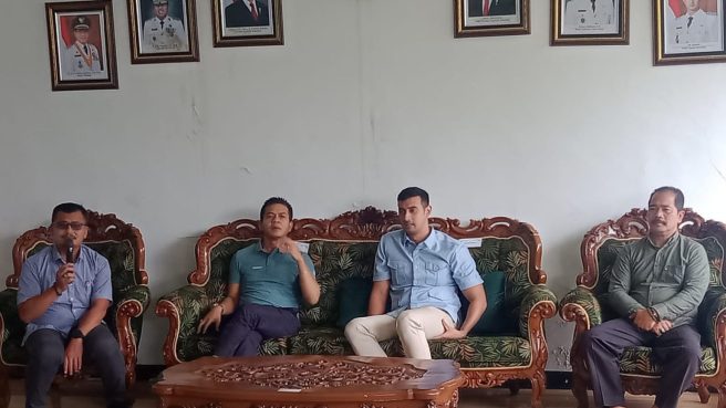 Jelang Umroh Bupati Bandung Dadang Supriatna Silaturahmi Dengan Para Wartawan (dok).