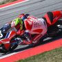 Aksi pebalap muda binaan PT Astra Honda Motor (AHM), Muhammad Kiandra Ramadhipa untuk bersiap menghadapi putaran kedua Moto3 Junior World Championship 2026 di Circuito do Estoril, Portugal (12-14). Pebalap bernomor #32 ini siap kembali bersaing ketat di grup depan demi mengharumkan nama Indonesia (dok).