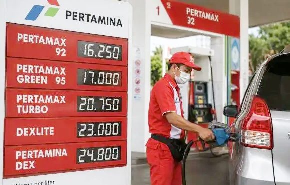 Kenaikan harga BBM non-subsidi di beberapa jenis (Suarapena).
