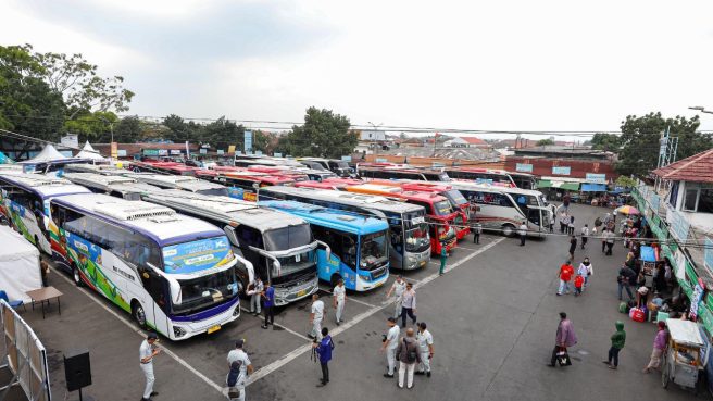 Penataan Terminal Cicaheum oleh Wali Kota Bandung Muhammad Farhan (dok).