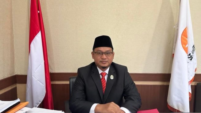Ketua DPRD Kota Bekasi, Sardi Effendi