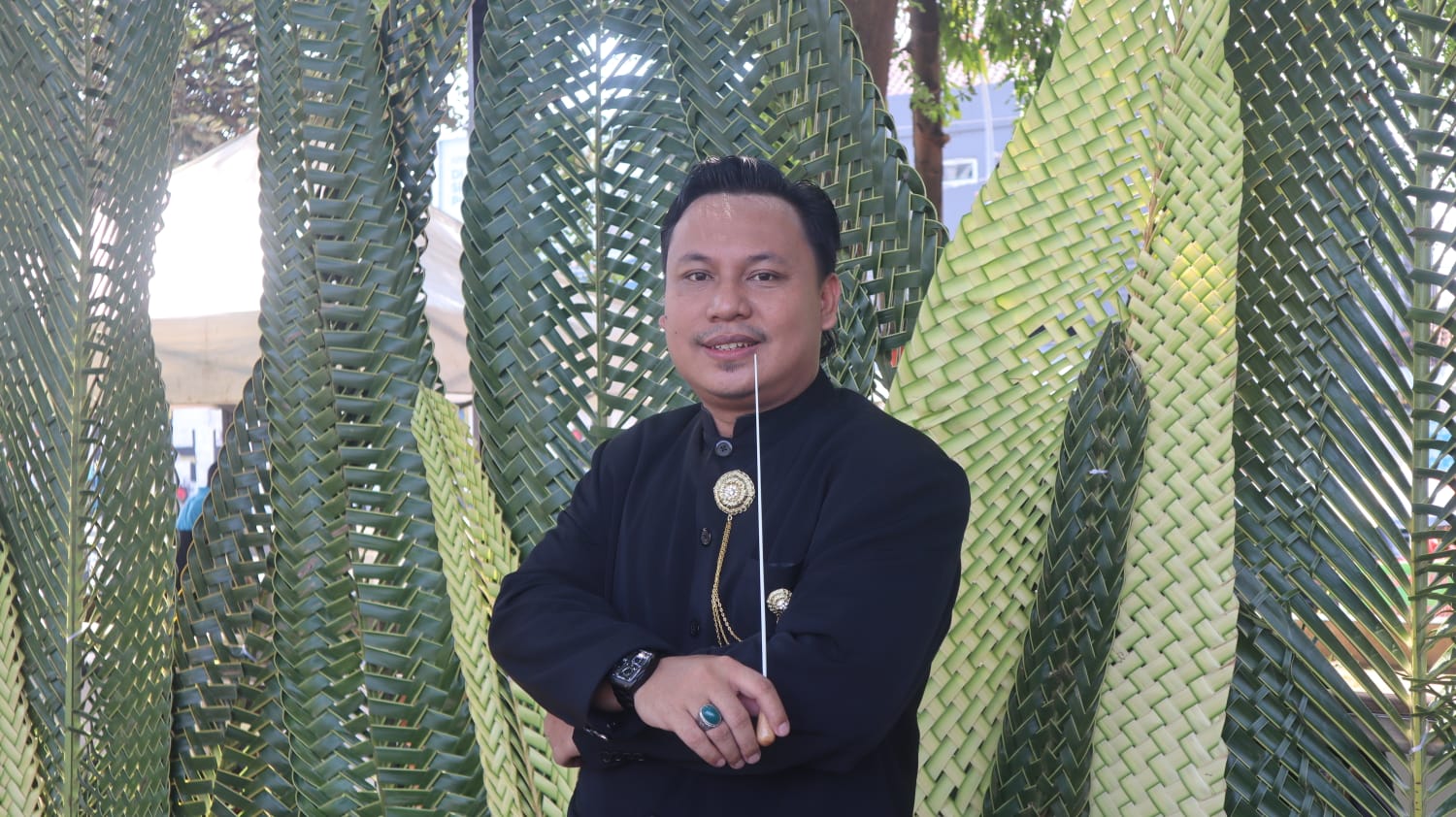 Guru seni musik di SMAN 1 Brebes, Aji Sofian Febrianto