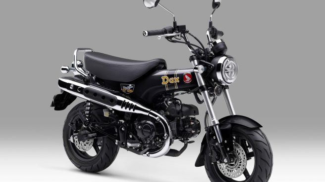Honda ST125 Dax (dok).