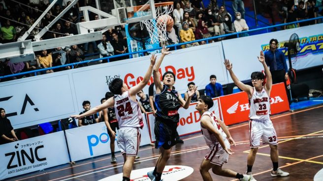 Pertandingan Honda DBL West Java Series 2026 - East antara SMA Negeri 23 Bandung vs SMA Negeri 14 Bandung di Gor Bandung Arena (dok Honda).