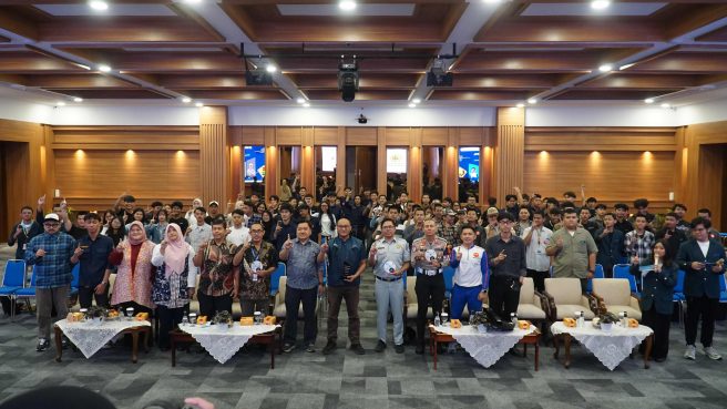 ‘Secangkir Kopi, Sejuta Mimpi’, DAM Gelar Seminar Safety Riding di Universitas Widyatama (dok).