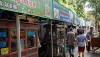 PKL Kota Bandung Boleh Berjualan Asal Ikuti 4 Aturan (dok).