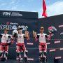 Pebalap binaan PT Astra Honda Motor (AHM) Muhammad Badly Ayatullah (kanan) berhasil meraih podium ketiga pada ajang Idemitsu Moto4 Asia Cup (IM4AC) 2026 race kedua di seri ketiga yang digelar di Mobility Resort Motegi, Jepang, Minggu, 4 Oktober 2026 (dok Honda).