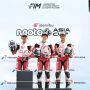 Pebalap binaan Astra Honda, Resky Yusuf Hermawan (kiri) meraih podium kedua pada Race 2 Idemitsu Moto4 Asia Cup (IM4AC) 2026 di Mandalika, Minggu (11/10) (dok Honda).
