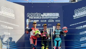 M. Kiandra Ramadhipa (kiri) meraih podium kedua pada race 2 putaran terakhir FIM Moto3 Junior World Championship 2026 di Misano World Circuit Marco Simoncelli, Italia, Minggu (18/10) (dok Honda).